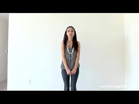 Экстраординарное прослушивание обычной девушки в netvideogirls 9 мин.