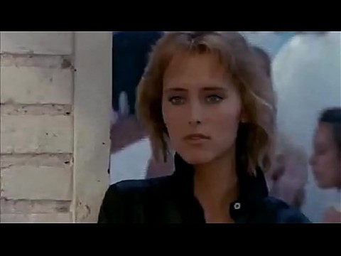 Эммануэль 4 необрезанный 1 ч. 34 мин.