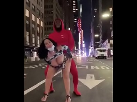 Queen Rogue &amp; King Nasir Fuck in New York City