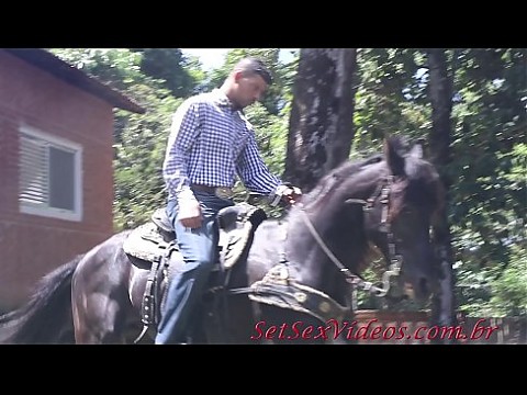SetSexVideos - Энни Фернандес, Вагниньо и его подруга занимаются управлением DP. Совместно с Binho Ted.- Трейлер