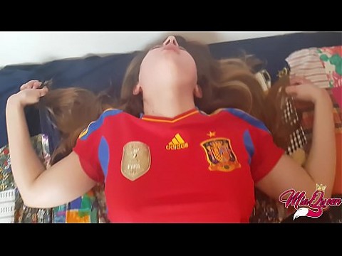 Spaniard Horny Teen helps him to lost his virginity ( Creampie )