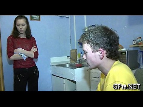 Sex appeal round assed hottie 5 min