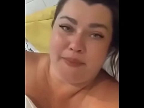 ЗАМУЖЕННАЯ ПОЗВОЛЯЕТ НАХУЙ ФИЛЬМ, ДАЮЩАЯ ЭТО ДРУГОМУ МУЖУ, ЧТОБЫ МУЖ ЗНАЛ, ЧТО ОНА ДАЛА ПРОСТО ПОПКУ 4 мин.