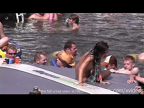 all you can eat pussy buffet in public