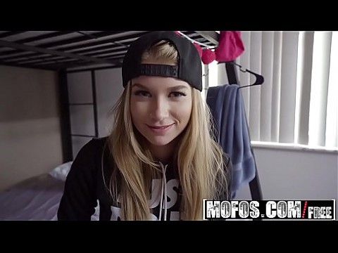 Mofos - я знаю эту девушку - достиг совершеннолетия - часть 1 с участием Arya Fae и Jmac в главных ролях 8 мин.